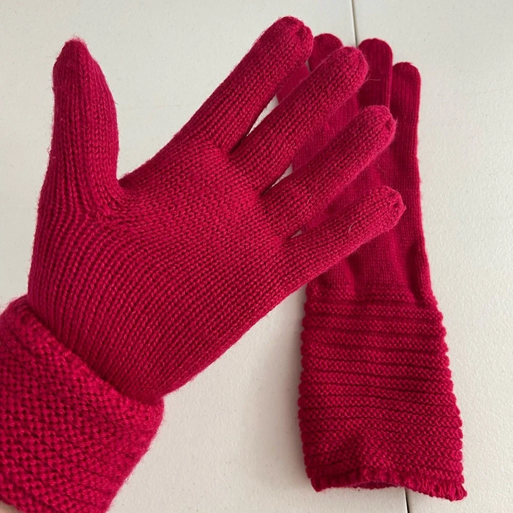 EUC women’s pink soft knit foldable warm winter‎ gloves one size